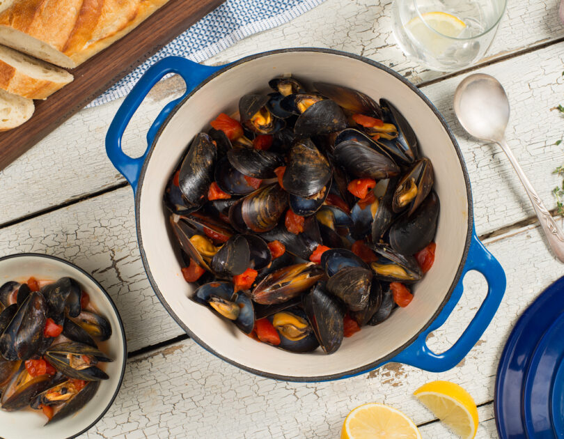 mussels in garlic broth