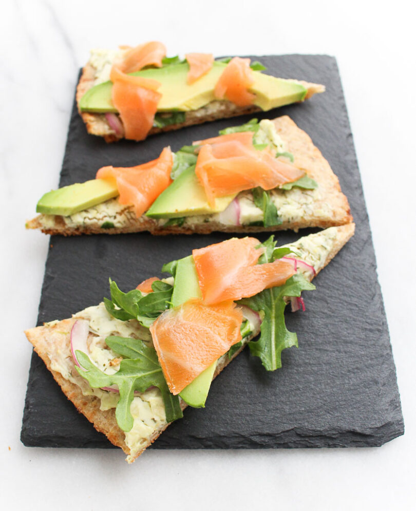 smoked salmon avocado flatbread