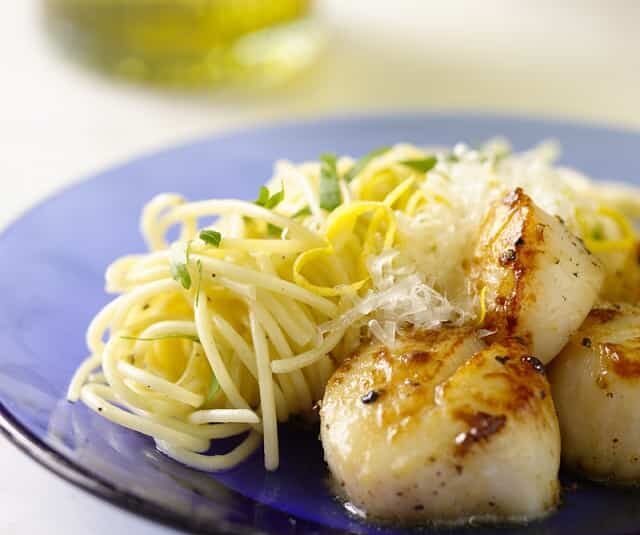 NIH NHLBI Deliciously Healthy Dinners Scallops with Pasta