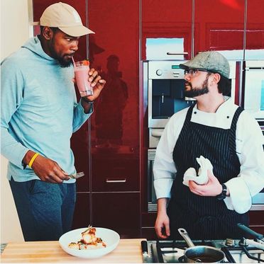 NBA MVP Kevin Durant’s Winning Diet: Seafood Before Games