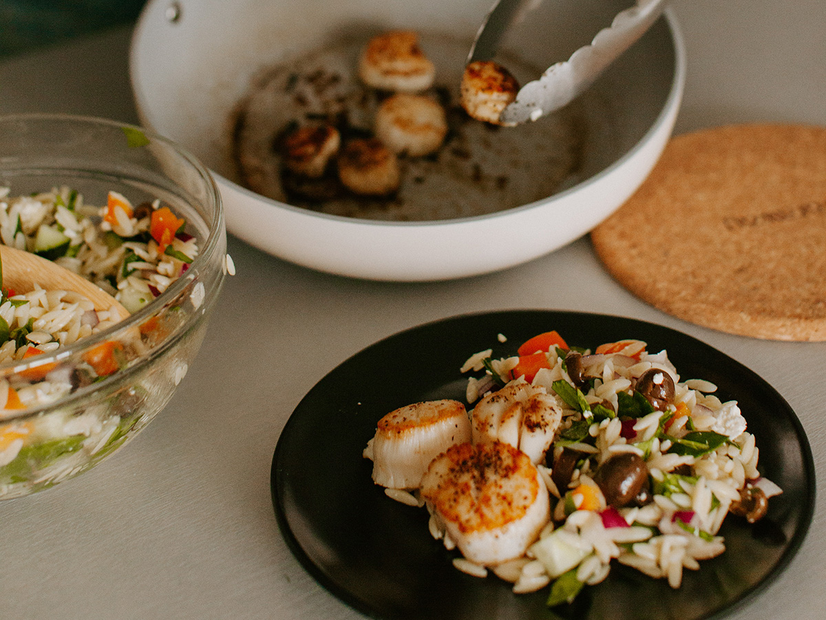 Seared Scallops w/ Mediterranean Orzo Salad