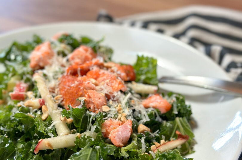 Seared Salmon Kale Salad With Apple and Peanuts